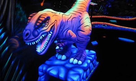 U-Puttz Black Light Miniature Golf